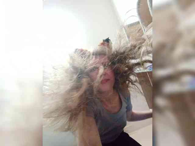 -Queen-Margo- webcam