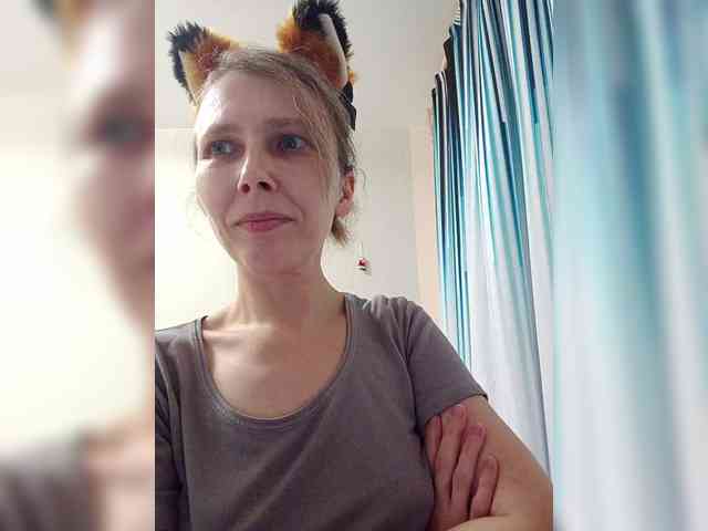 -Queen-Margo- webcam