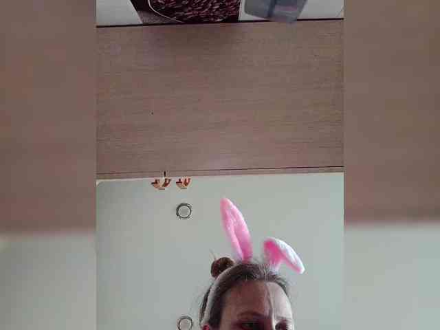 -Queen-Margo- webcam
