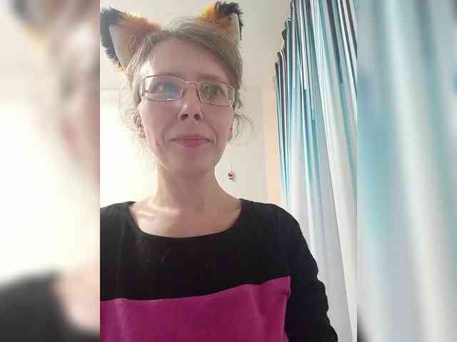 -Queen-Margo- webcam