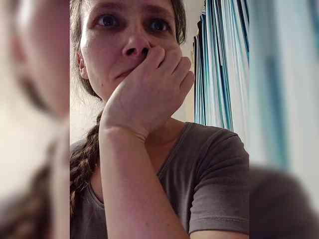 -Queen-Margo- webcam