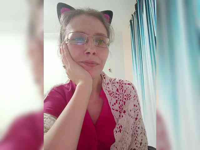 -Queen-Margo- webcam