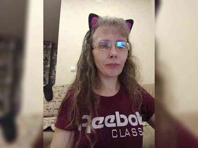 -Queen-Margo- webcam