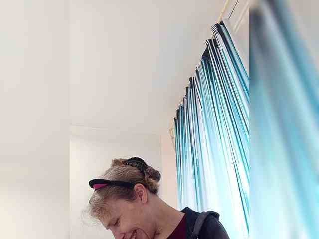 -Queen-Margo- webcam