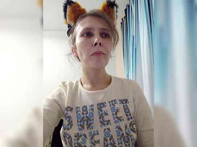 -Queen-Margo- webcam