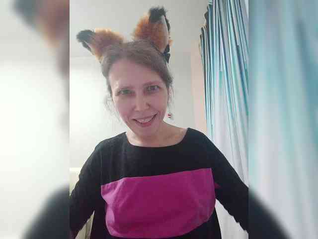 -Queen-Margo- webcam