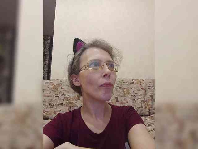 -Queen-Margo- webcam