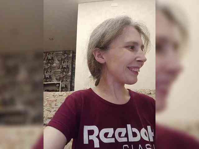 -Queen-Margo- webcam