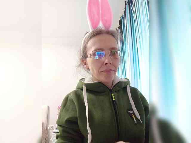-Queen-Margo- webcam