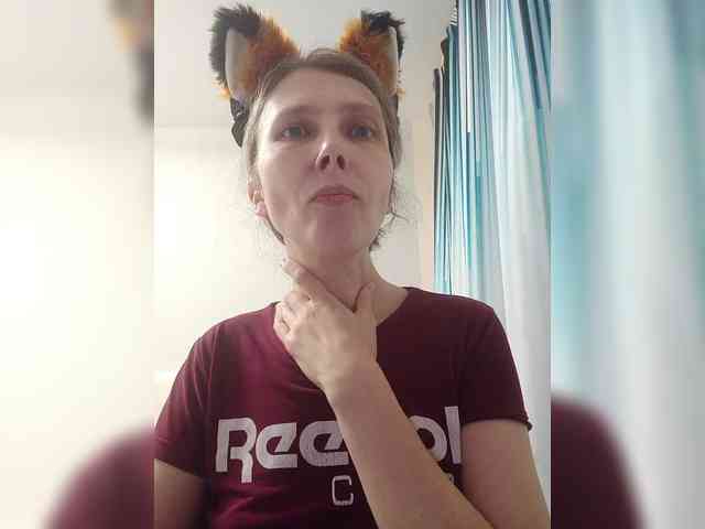 -Queen-Margo- webcam