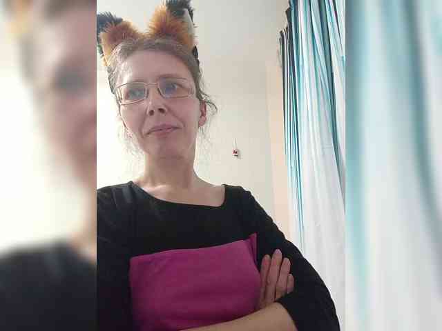 -Queen-Margo- webcam