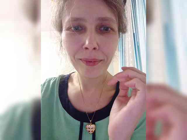 -Queen-Margo- webcam