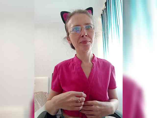 -Queen-Margo- webcam