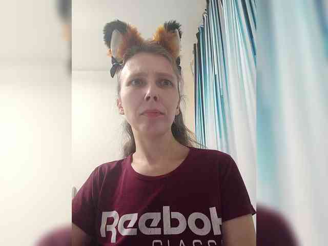 -Queen-Margo- webcam