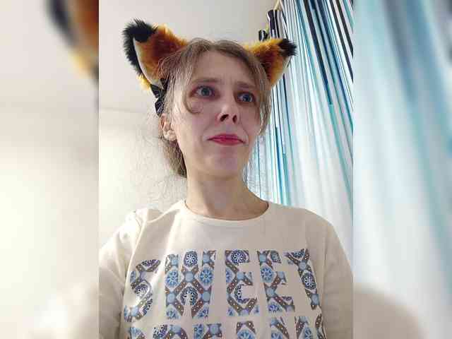 -Queen-Margo- webcam