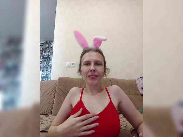 -Queen-Margo- webcam