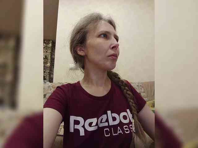 -Queen-Margo- webcam