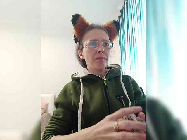 -Queen-Margo- webcam