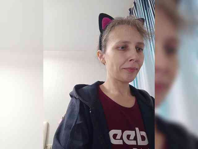 -Queen-Margo- webcam