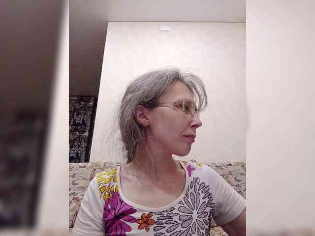 -Queen-Margo- webcam