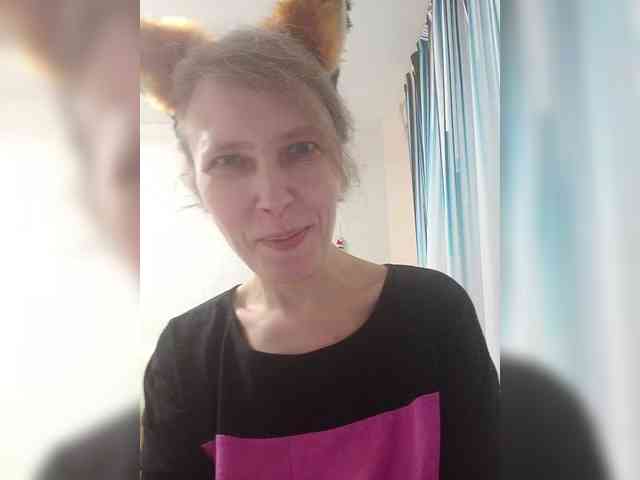 -Queen-Margo- webcam