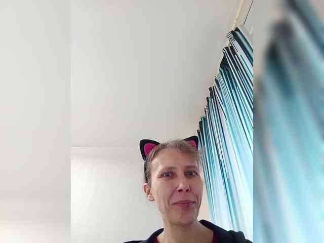 -Queen-Margo- webcam