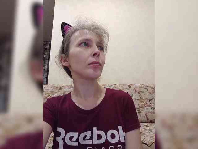 -Queen-Margo- webcam