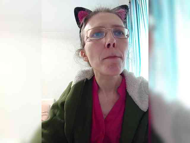-Queen-Margo- webcam