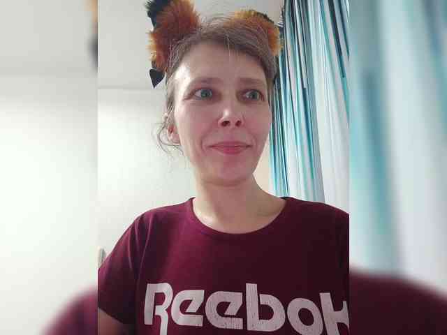 -Queen-Margo- webcam