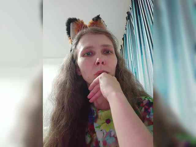 -Queen-Margo- webcam