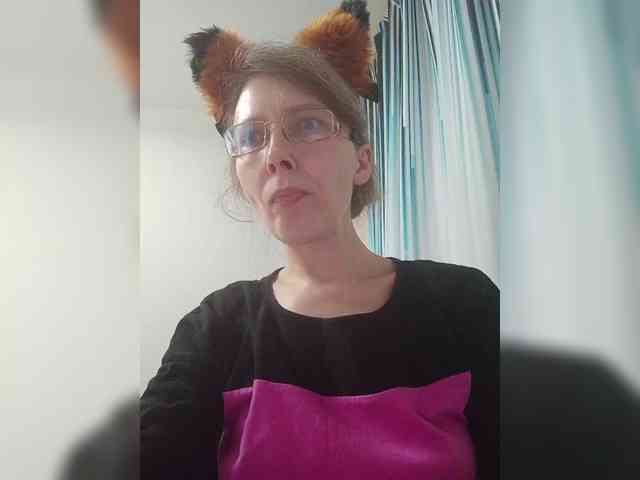 -Queen-Margo- webcam