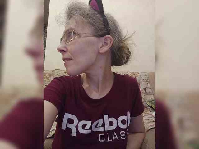 -Queen-Margo- webcam