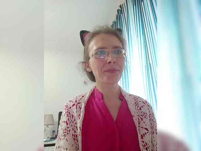 -Queen-Margo- webcam
