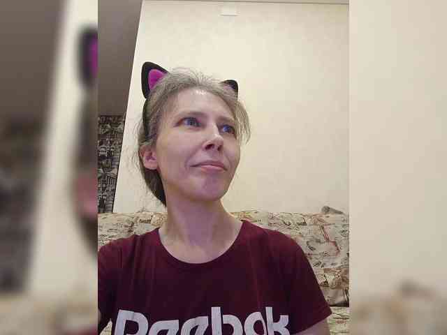 -Queen-Margo- webcam