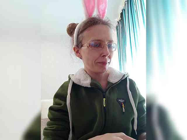 -Queen-Margo- webcam