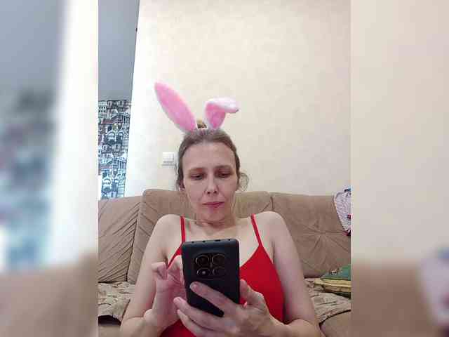 -Queen-Margo- webcam