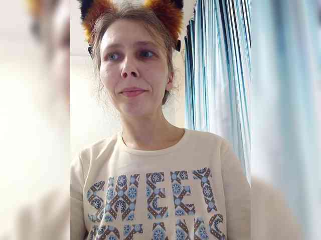 -Queen-Margo- webcam