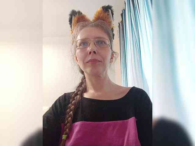 -Queen-Margo- webcam