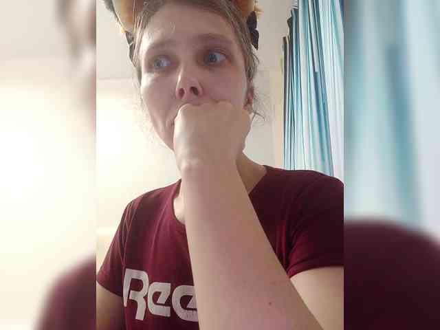 -Queen-Margo- webcam