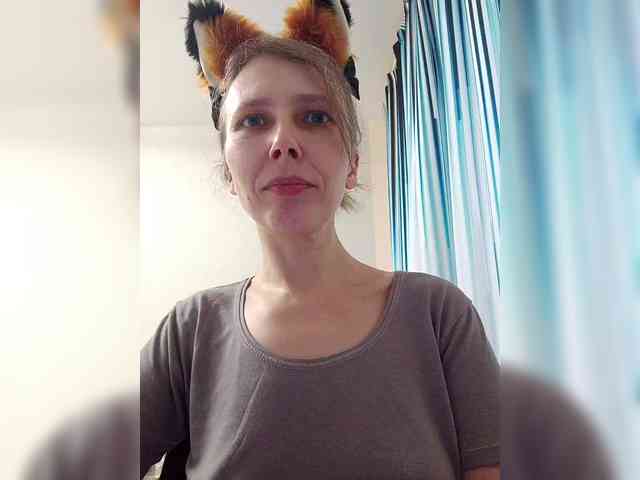 -Queen-Margo- webcam