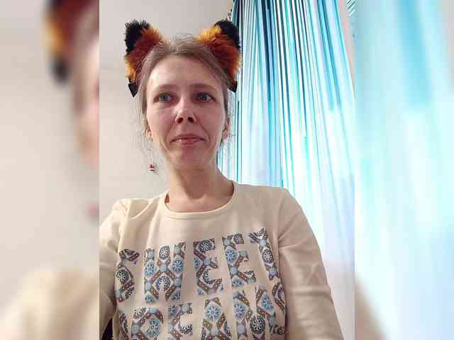 online web cam show -queen-margo-