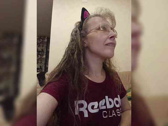 -Queen-Margo- webcam