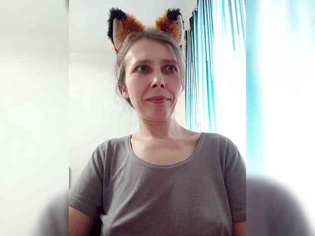 -Queen-Margo- webcam