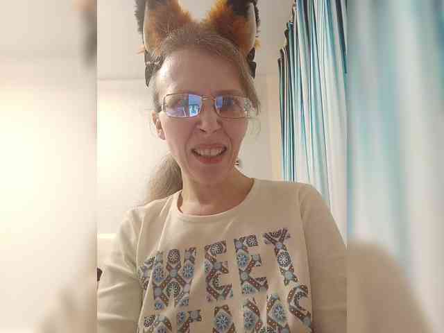 -Queen-Margo- webcam