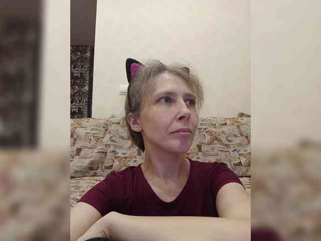 -Queen-Margo- webcam