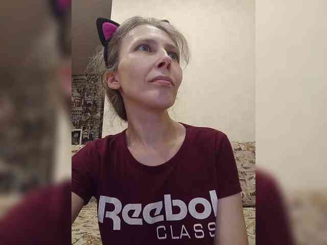 -Queen-Margo- webcam