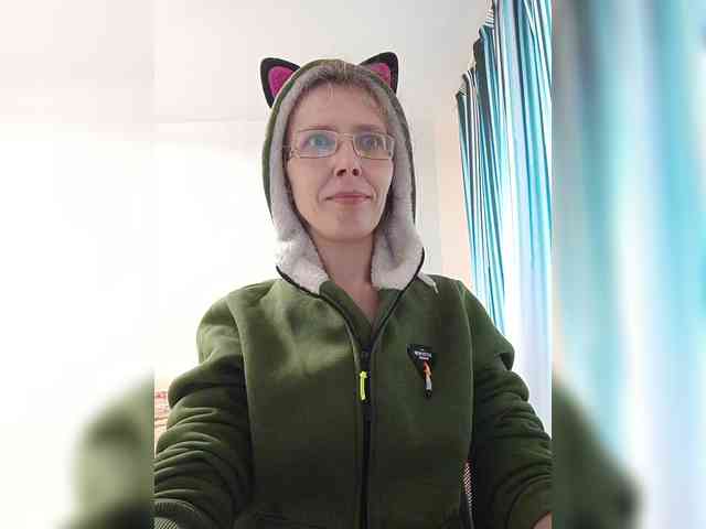 -Queen-Margo- webcam