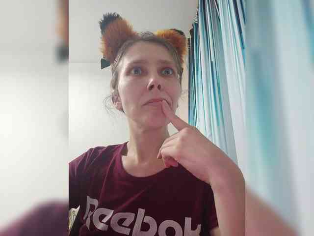 -Queen-Margo- webcam