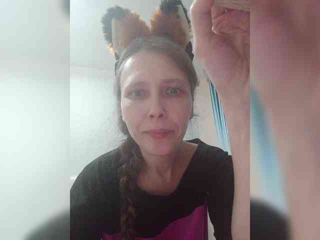 -Queen-Margo- webcam