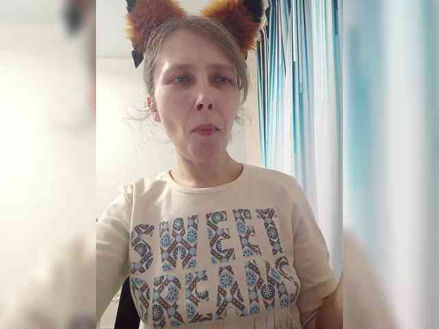 -Queen-Margo- webcam